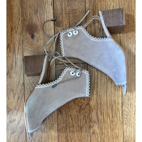 SCHUTZ Shoes - SCHUTZ peep toe heeled sandals booties